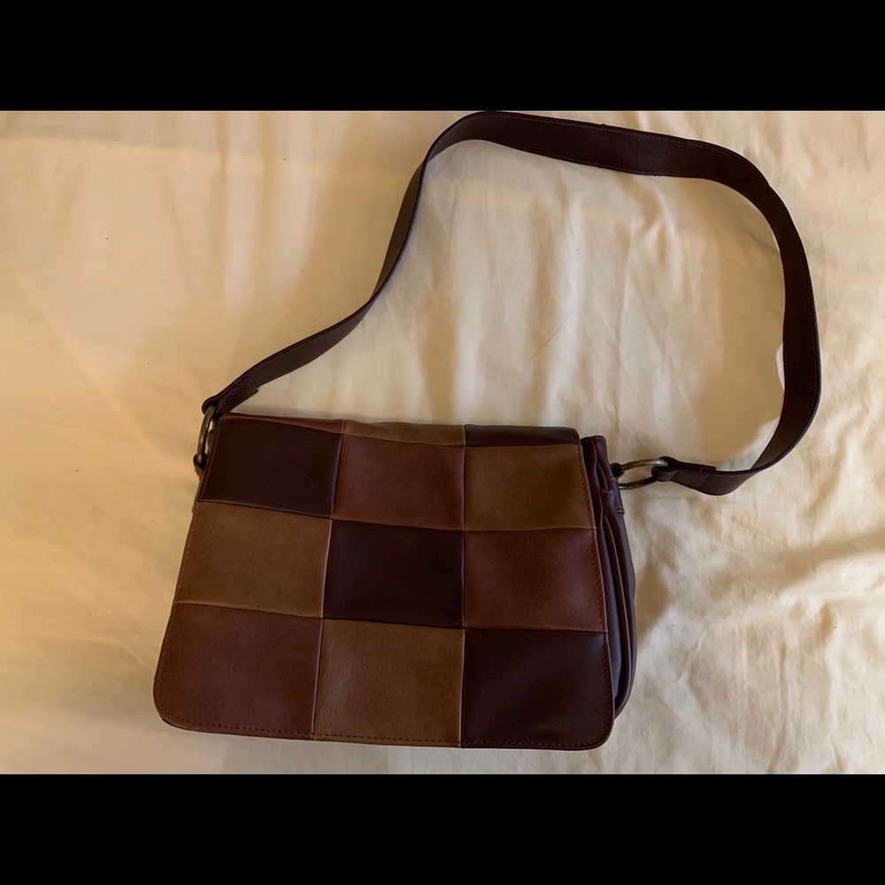 Vintage vegan leather handbag